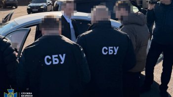 “Експорт вікон” і фейкові довідки: на Львівщині ліквідували дві схеми для ухилянтів