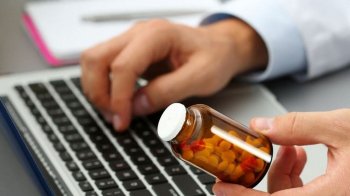 З 13 жовтня наркотичні ліки відпускатимуть лише за е-рецептом