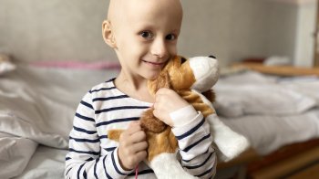 У Львові лікарі врятували 4-річній дівчинці обидві нирки, уражені пухлинами