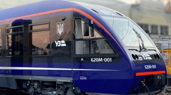 На Львівщині для приміських перевезень запустили сучасні рейкові автобуси
