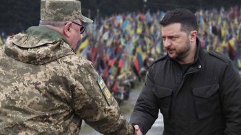 Зеленський доручив звільнити генерала Ткачука з посади після візиту до Львова