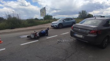 У Трускавці в ДТП зіткнулись мотоцикл та легковик, двоє травмованих