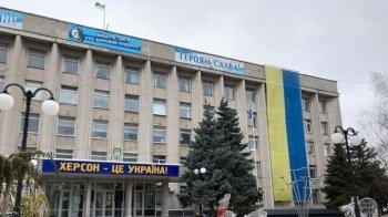 Чиновники окупаційної адміністрації на Херсонщині готуються до втечі в Крим