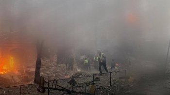 Ракетний обстріл Київщини: влучання у житловий масив, троє загиблих (фото)