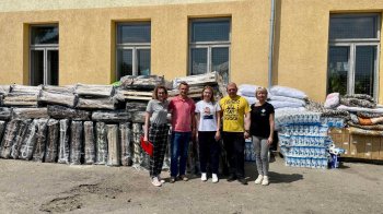 Чеські благодійники привезли на Яворівщину допомогу для внутрішніх переселенців