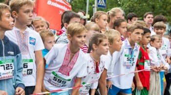 Як курсуватиме львівський транспорт по Чорновола через забіг у вишиванках