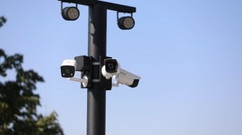 П’ять львівських багатоповерхівок обладнали відеонаглядом: деталі