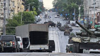 Бунт Пригожина: у мережі показали, як ПВК «Вагнер» штурмувала Ростов (відео)