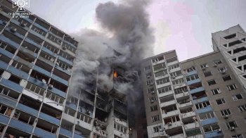 Будинок у Києві після ракетної атаки росіян 7 лютого 2024, фото ДСНС