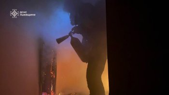 У Львові трапилась пожежа в багатоповерховому гуртожитку