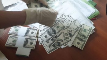 У Пустомівському військкоматі на хабарі у 17 тис. доларів затримали 36-річну лейтенантку