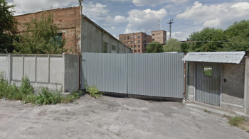 Суд виселив з будівлі львівської шкіряної фабрики підприємство скандального мільярдера Бахматюка