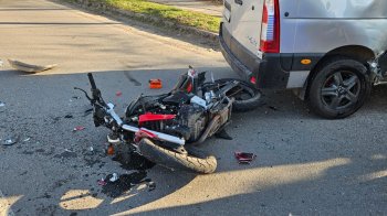 У Жовкві через ДТП постраждали водій та пасажир мотоцикла