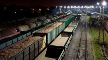 Близько 1000 вантажних російських вагонів заарештували у Фінляндії