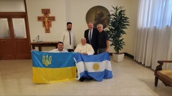 Папа Франциск майже 2 годин говорив з делегацією зі Львова