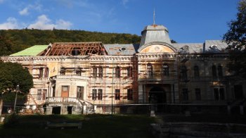 У Сколе на гроші німецького інвестора реставрують палац Гредлів