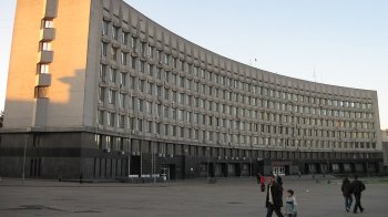 Обшуки у Сумській міськраді: службовців підозрюють у заволодінні грошима, призначеними для добровольчих формувань