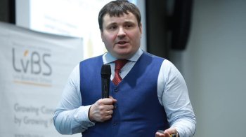 Зеленський звільнив гендиректора «Укроборонпрому»