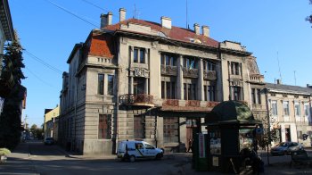 Реставрація будівлі Празького банку та усиновлення дітей: новини Львова та Львівщини за добу