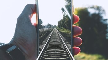 Укрзалізниця додає 5 вокзалів до чат-ботів: як це працює