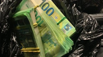 У Рава-Руській поляк на Jeep намагався вивезти за кордон понад 32 тисячі євро