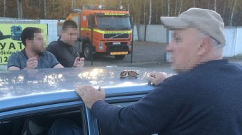 На Львівщині двоє бандитів викрали з автомобіля сумку з грошима і втекли в Бориспіль