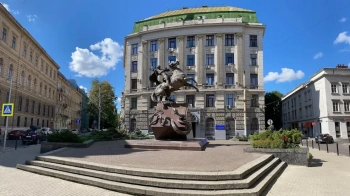 Капітан поліції у Львові через суд поновився на посаді і отримає майже півмільйона за вимушений прогул