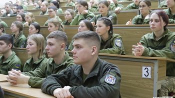 Курсанти військоих вишів