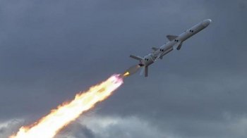 російські окупанти вдарили крилатою ракетою по Одещині: є постраждалі