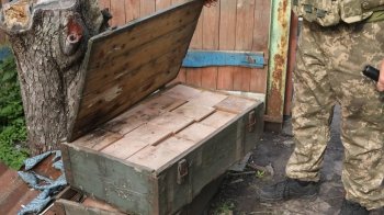 На Харківщині окупанти крали навіть керамічну плитку, але довезти її не встигли