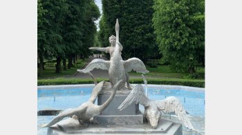 У Стрийському парку завершують реставрацію фонтана зі скульптурою