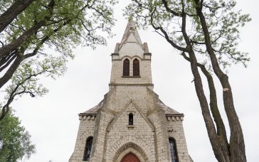 Костел у Демні. Костел Матері Божої Ченстоховської