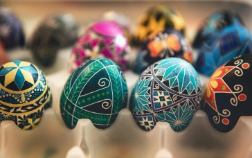 Як видути яйце для писанки до Великодня: покрокова інструкція