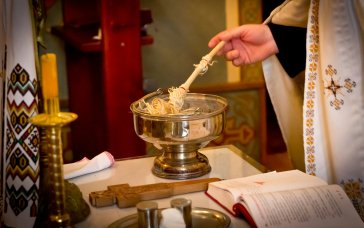 З Водохрещем 2026: щирі привітання у прозі та картинках