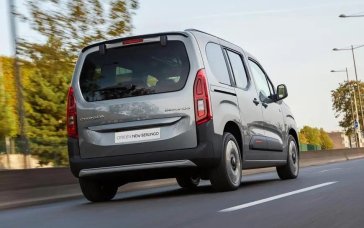 Огляд Citroen Berlingo 2026: комплектації, технології та практичність