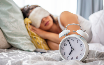 Як легко пережити переведення годинників: правило 15 хвилин, про яке всі забувають