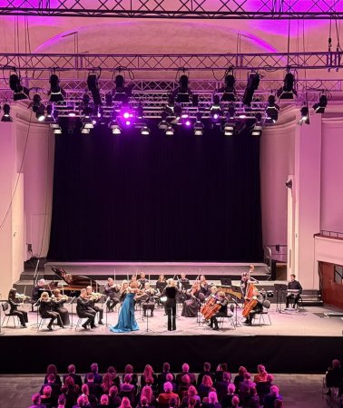 До річниці повномасштабного вторгнення Національний ансамбль “Київська Камерата” відіграв благодійні концерти в Європі