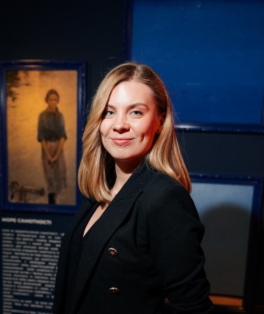 «Контр АЖУР» Богдана Сойки: розмова про нову виставку у ZAG із кураторкою Каріною Давидовою