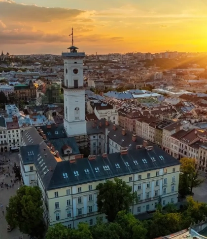 На Львівщині синоптики прогнозують до 33 градусів тепла