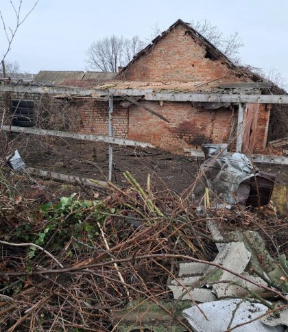 Росіяни вранці пошкодили чотири приватні будинки в Нікополі, фото Сергія Лисака