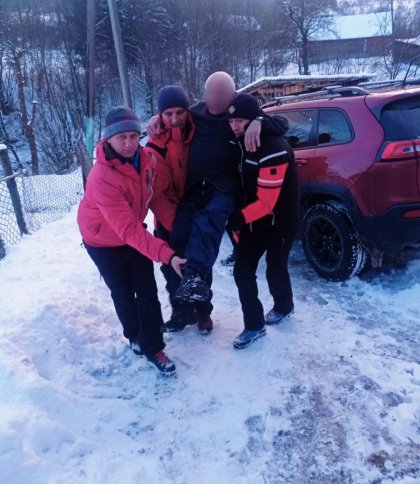77-річний турист з Трускавця зламав ногу під час сходження на гору