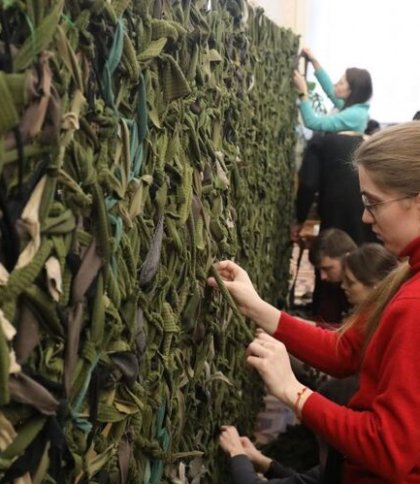 Львівські волонтери потребують матеріалів для плетіння маскувальних сіток: що потрібно та куди приносити