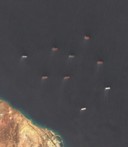 У Червоному морі збільшується кількість танкерів із нафтою, яку просто там зберігають