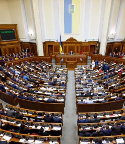 Як проголосували депутати з Львівщини за законопроєкт про угоди корупціонерів зі слідством