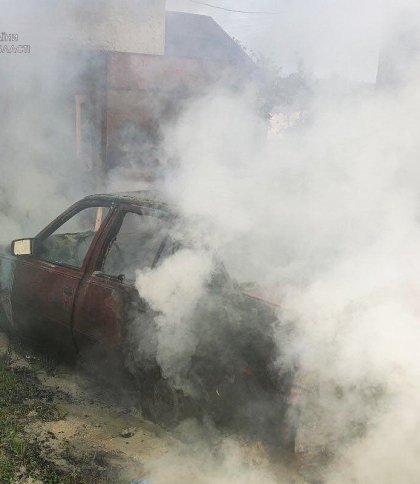 У Стрийському районі вщент згорів автомобіль
