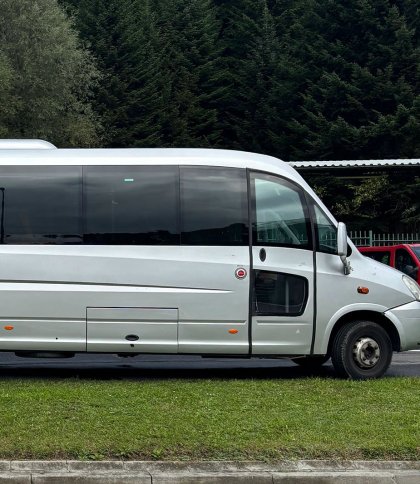 У Львівській області затримали викрадений автобус на кордоні