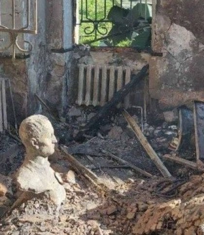 Зруйнували понад 380 пам'яток культурної спадщини: росіяни продовжують нищити українську історію та культуру