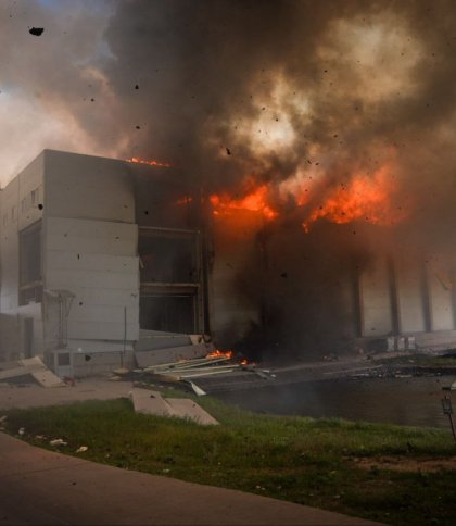 Внаслідок атаки на Одещину виникла масштабна пожежа: є загиблий та поранені
