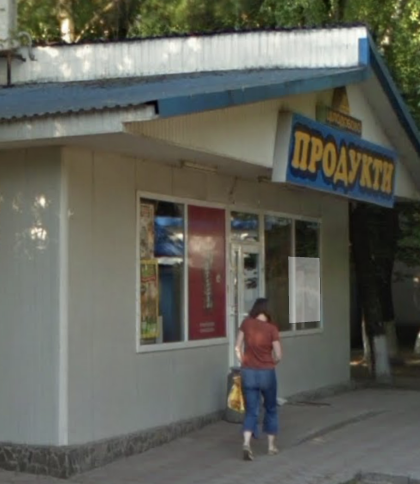 На Городоцькій демонтують ще один незаконно збудований магазин