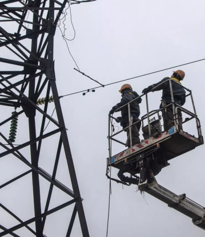 Через негоду на Львівщині декілька сіл залишилися без світла